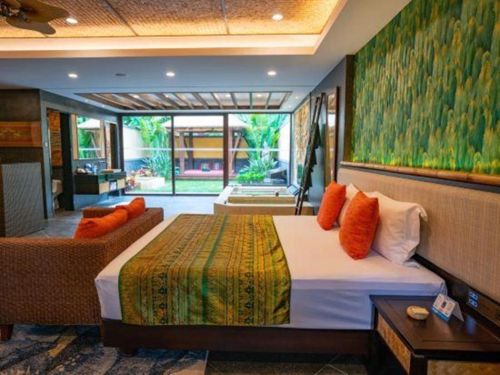 Riyuegu Hotsprings Resort Dongfu Exterior photo